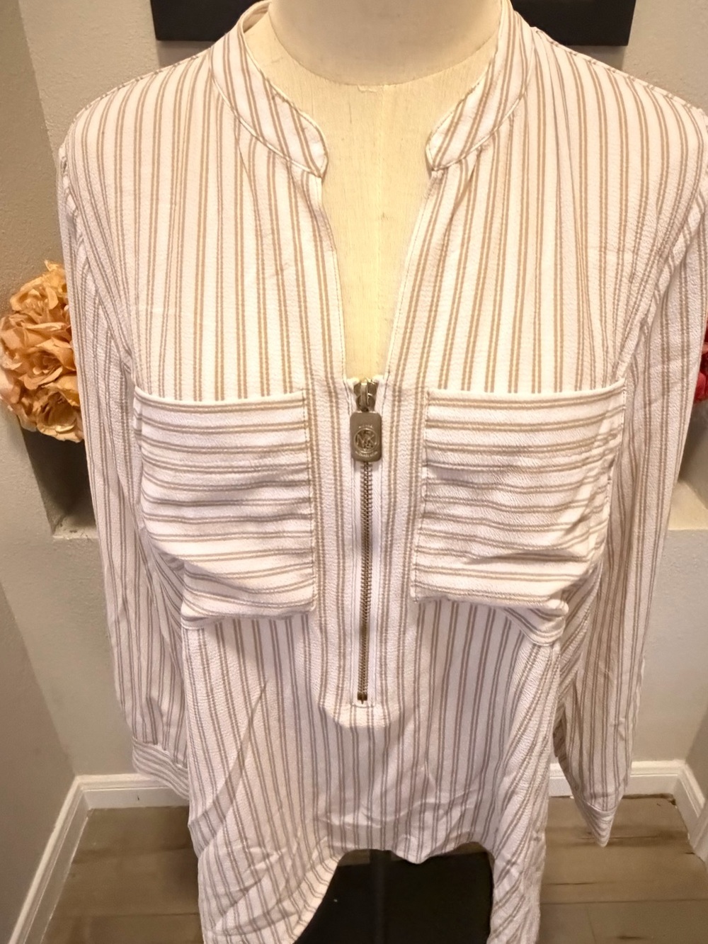 ****Set of 2 Michael Kors Cream and Tan Button-Down Shirt & 1 front zip - Picture 4 of 8